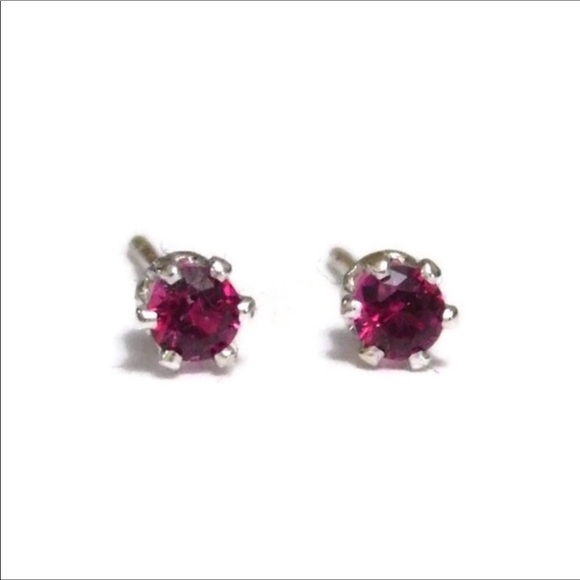Hand crafted dainty ruby studs - Picture 4 of 16